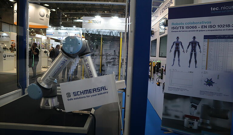 Ensaio de força e pressão em aplicação colaborativa com cobot, ISO/TS 15066.
